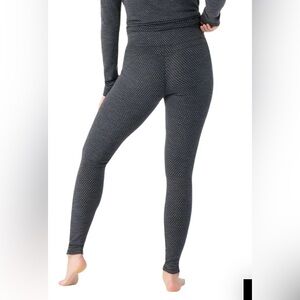 100%meriono wool base layer